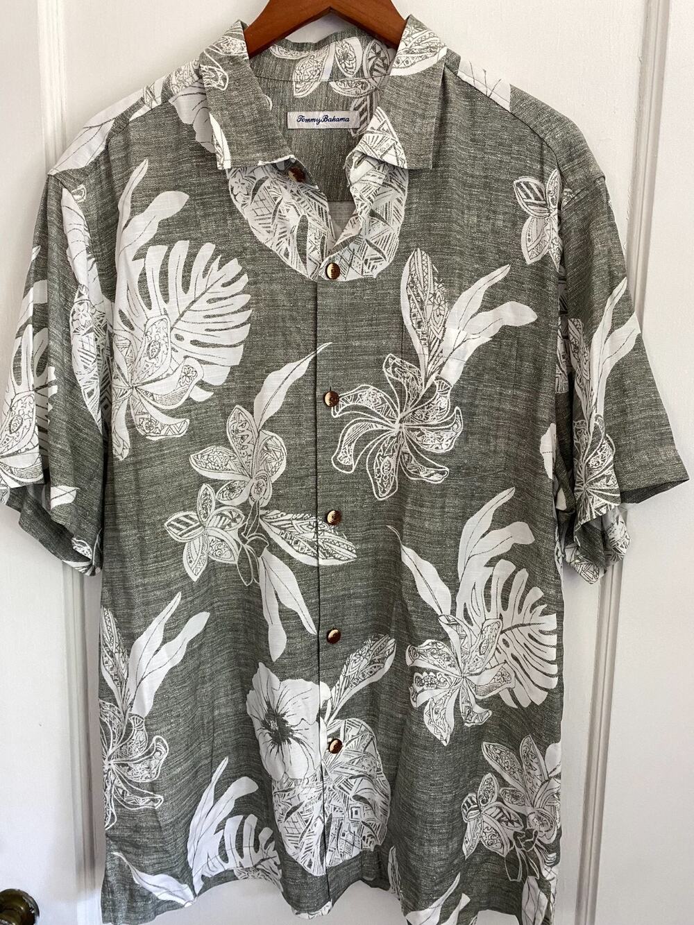 Tommy Bahama Mens Rayon Hawaiian Shirt Olive Gray White Floral Tropical Large